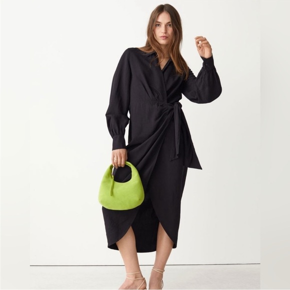 & Other Stories Elegant Black Wrap Dress - Picture 1 of 6